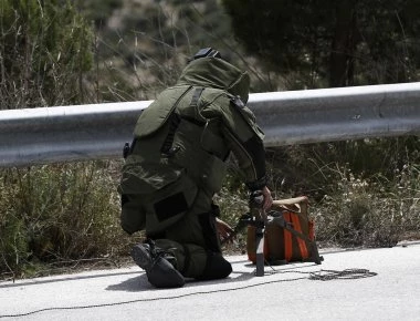 Πυροτεχνουργοί σε δύο γραμμές τρένων στη Βαρκελώνη – Εντοπίστηκε ύποπτη βαλίτσα